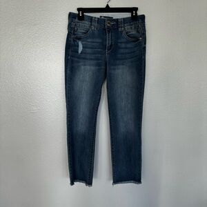 Blue denim stretchy ankle jeans with elasticized waistband and pockets